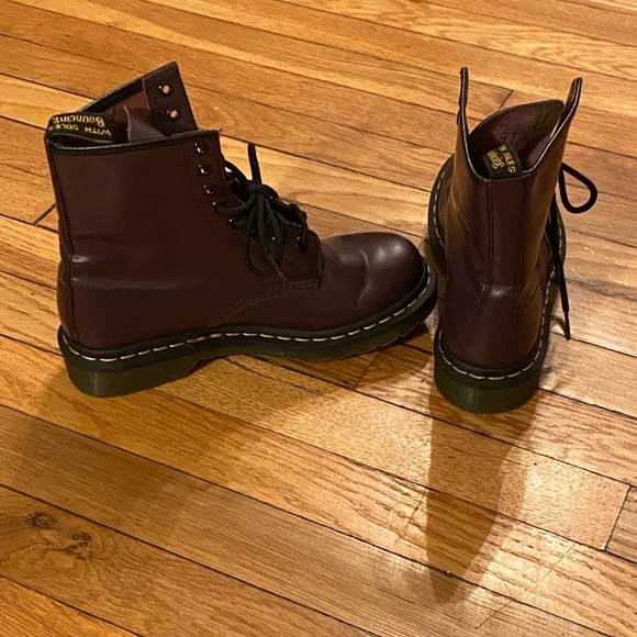 Dr. Martens 1460 Pascal Leather Purple - Size Women's 7 - Picture 8 of 14